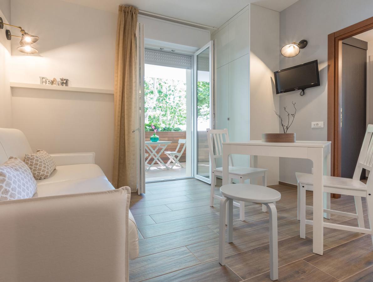 Hotel Villa Tosi Μπελάρια-Ιτζέα Μαρίνα Εξωτερικό φωτογραφία